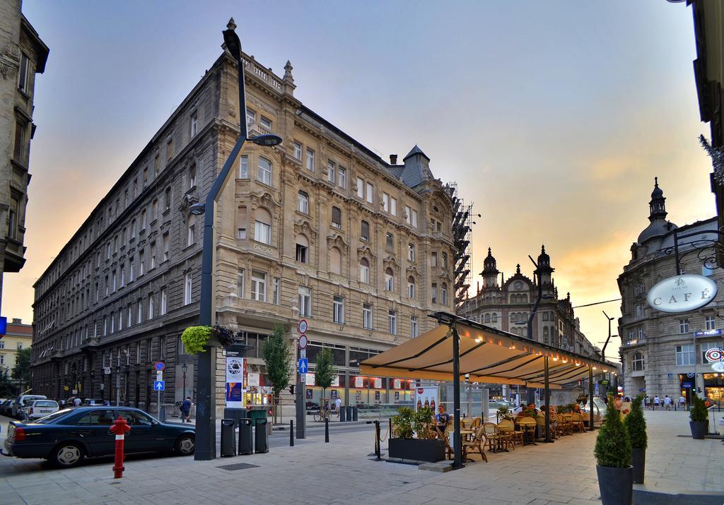 Focus Point Apartments Budapeste Exterior foto